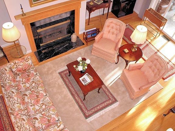 3rd image of 136 Westview Dr #136