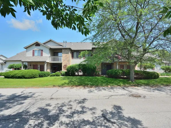 W192S7850 Overlook Bay ROAD #3, Muskego, WI 53150