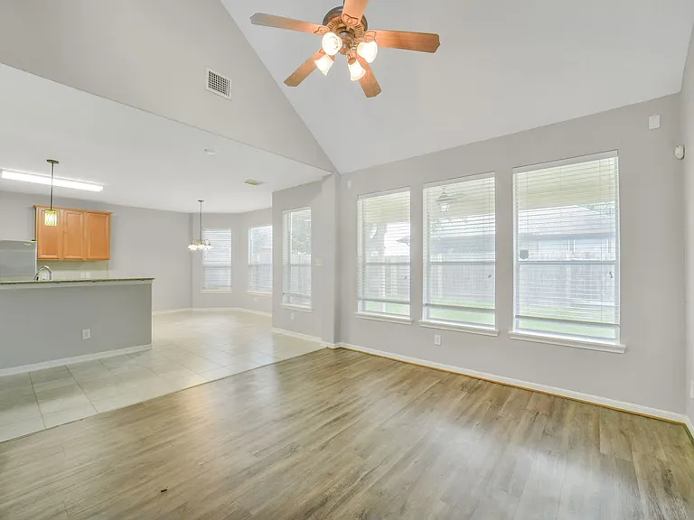 21626 Shallow Glen Ln — Photo 34