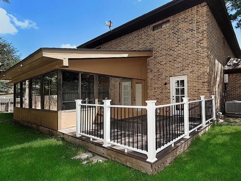24 Hornsilver Pl — Photo 35