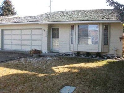 240 Meadows Ln, Twin Falls, ID, 83301