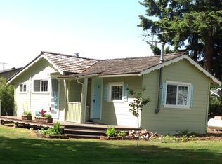 590 3rd St, Port Hadlock, WA 98339