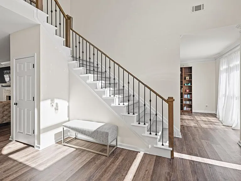 7210 Amberleigh Way — Photo 59