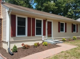 5112 Rollingway Rd, Chesterfield, VA 23832