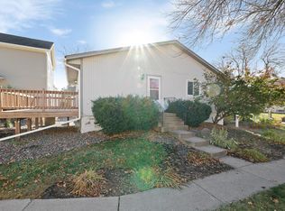 3510 Pilgrim Ln N, Plymouth, MN 55441