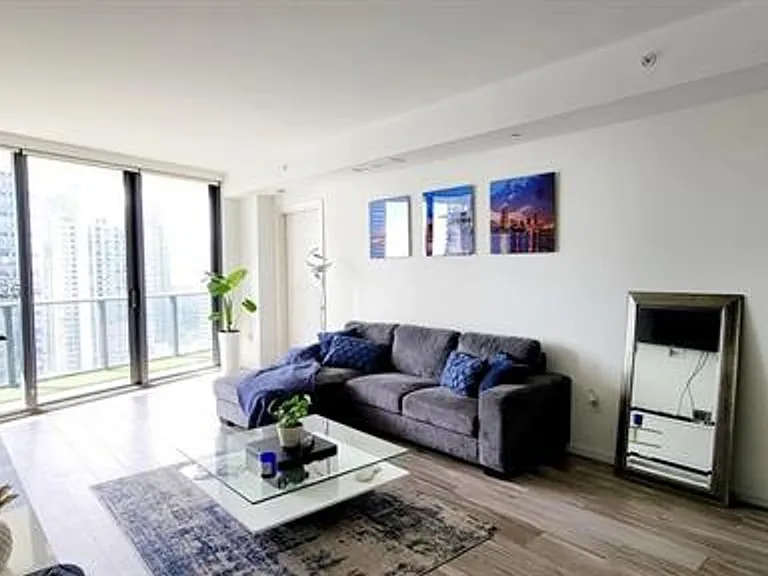 801 S Miami Ave #3402 — Photo 4