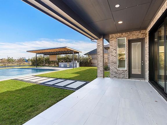 3rd image of 25214 Driftwood Harbor Ln