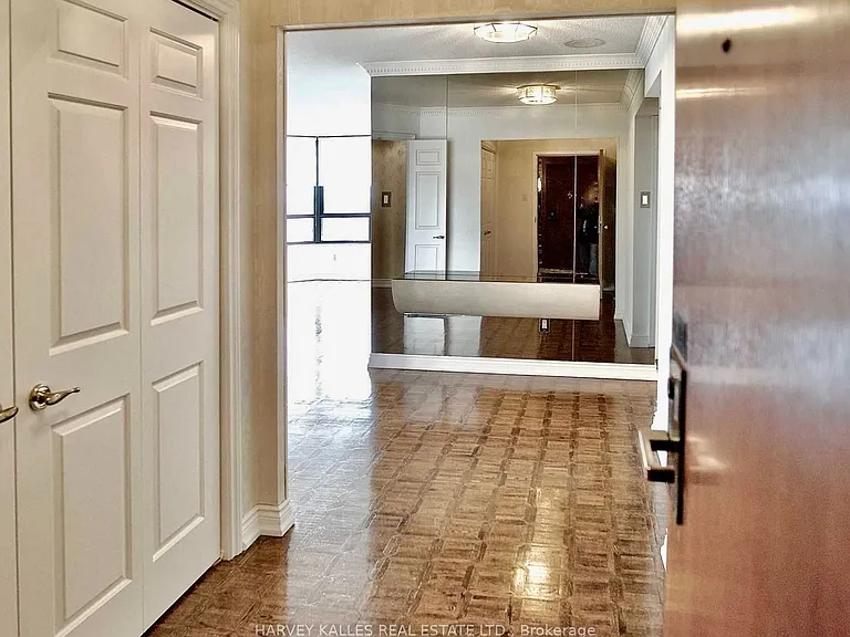 65 Spring Garden Ave #1811 — Photo 5