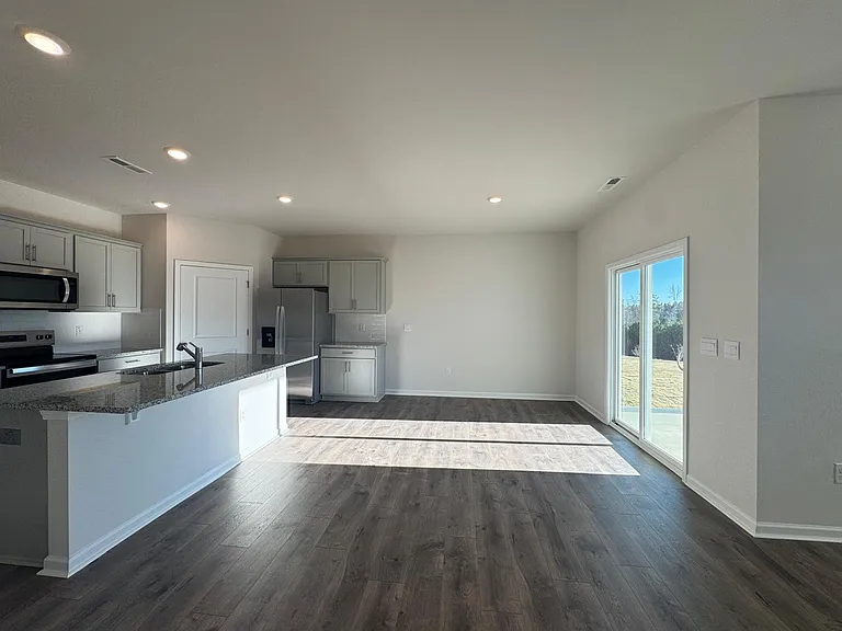 198 Moore Creek Dr — Photo 12