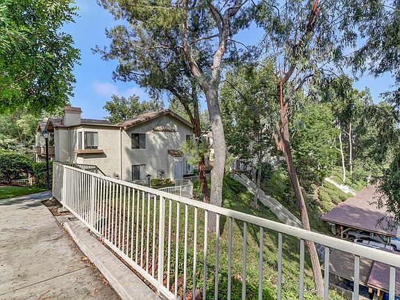 2nd image of 22729 Lakeway Dr Unit 387