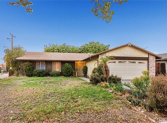 2nd image of 9862 Greenwood Ct