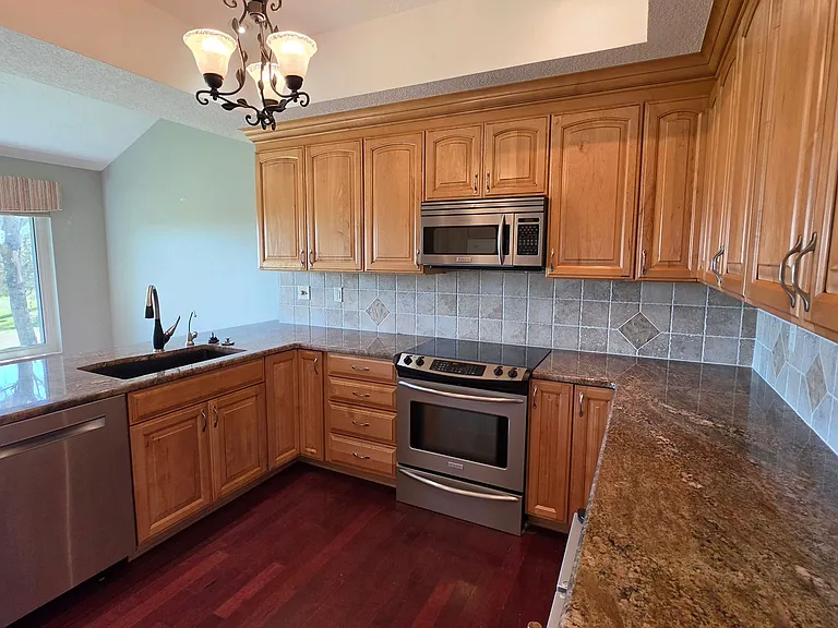 6048 Topsail Rd — Photo 17