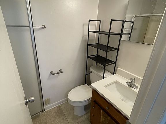 5th image of 316 Angier Ave