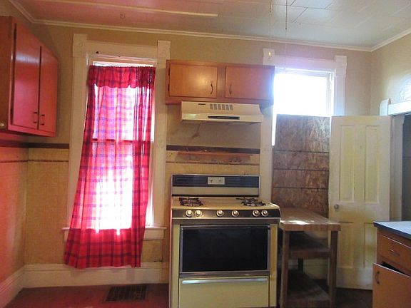 5th image of 2706 W Antoinette St