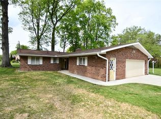 585 Highland Park Dr, Akron, OH 44319