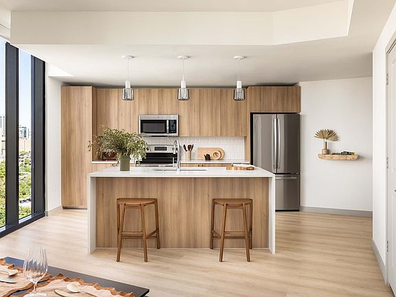 2nd image of 1104 Sabine St #1209