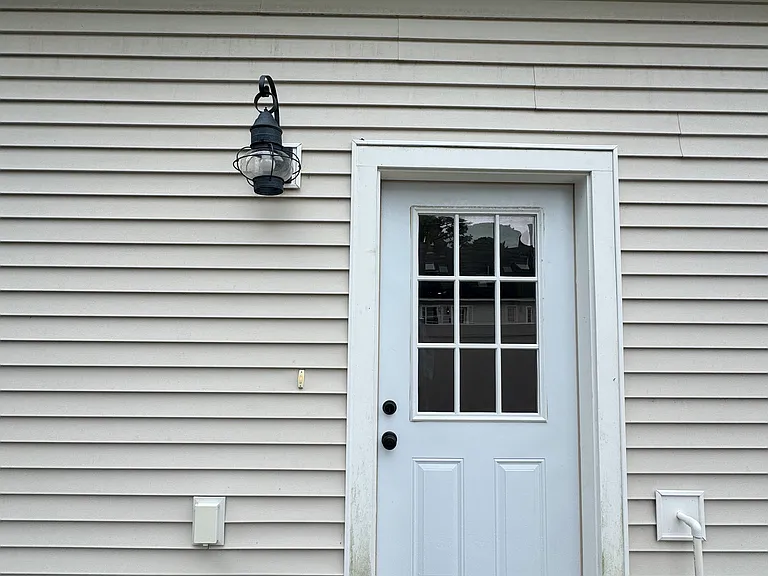 141 Cass St — Photo 20