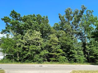 1030 Willshire Dr, Muskegon, MI 49445