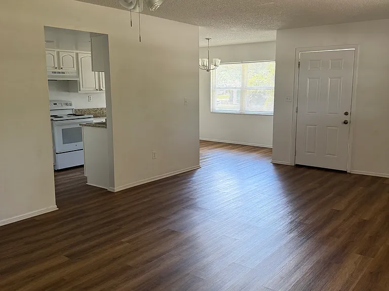 6416 Farrand Ave N #6416 — Photo 10