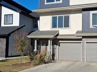 1542 157th St SW, Edmonton, AB T6W 4J8