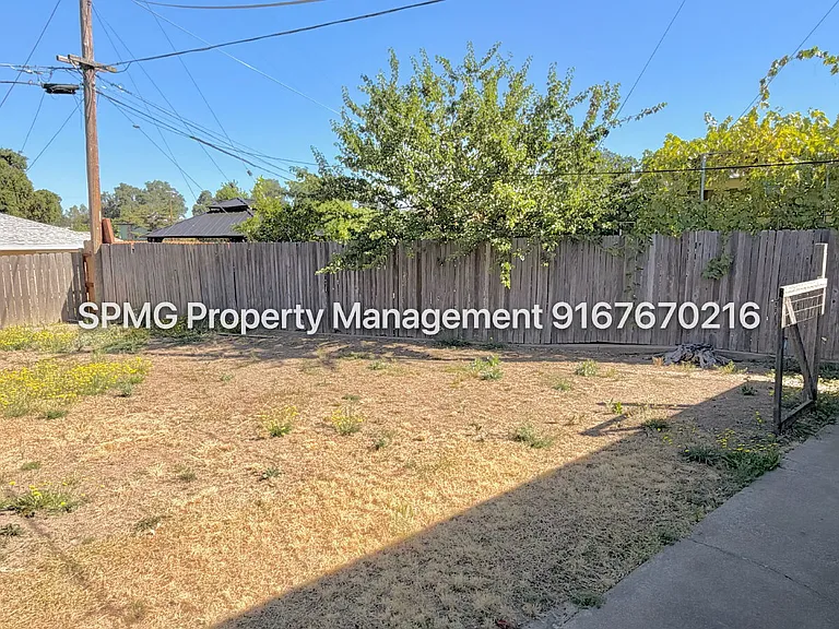 6769 Maywood Way — Photo 33