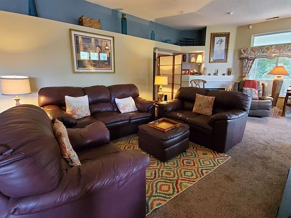 5th image of 873 Southmeadow Cir