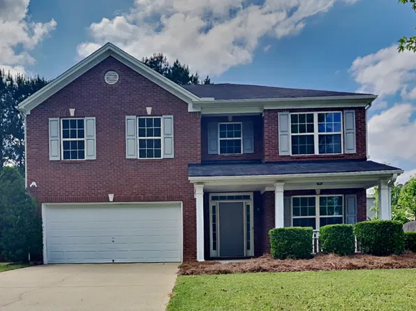 8256 Milam Loop, Fairburn, GA 30213