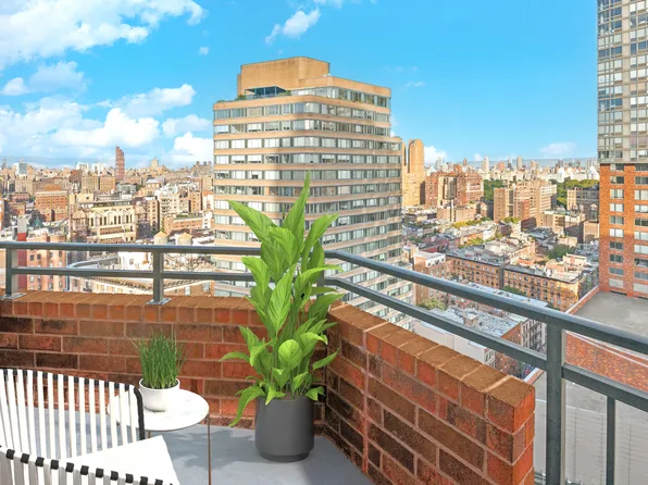 1991 Broadway image 5 of 14