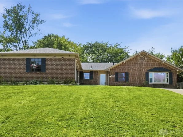 1115 Crestwood Hills Dr, Vandalia, OH 45377