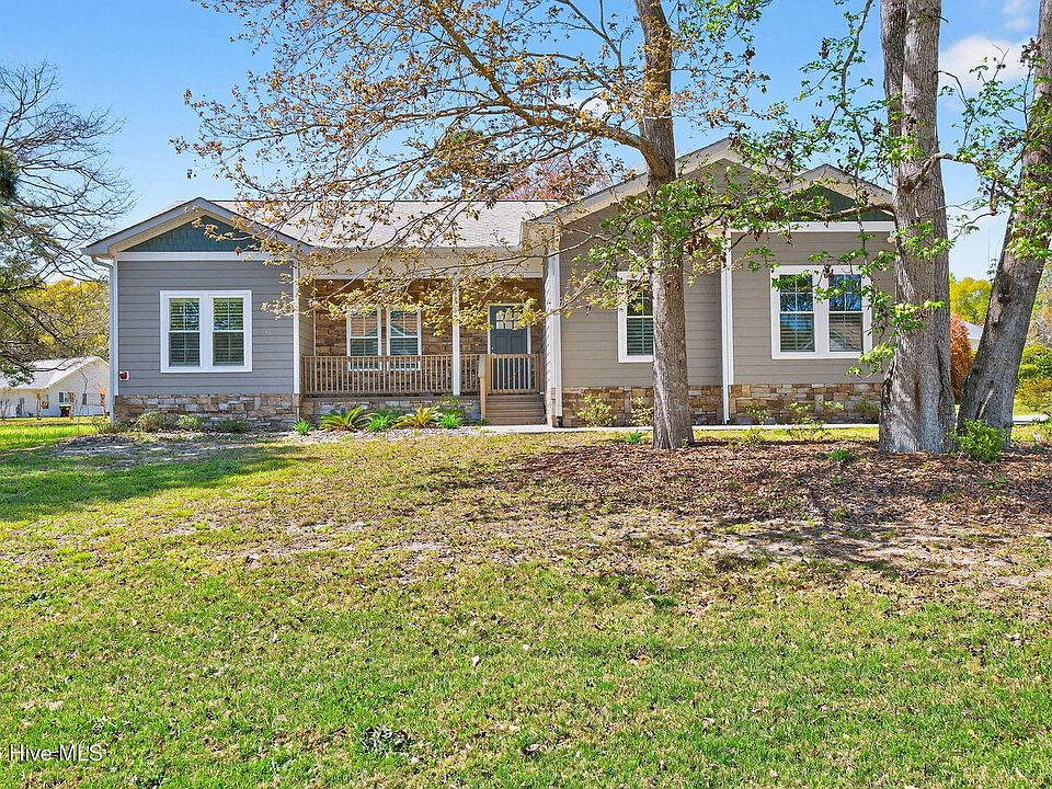 1st image of 1812 Sandalwood Drive SW