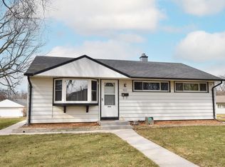 3211 South 67th STREET, Milwaukee, WI 53219