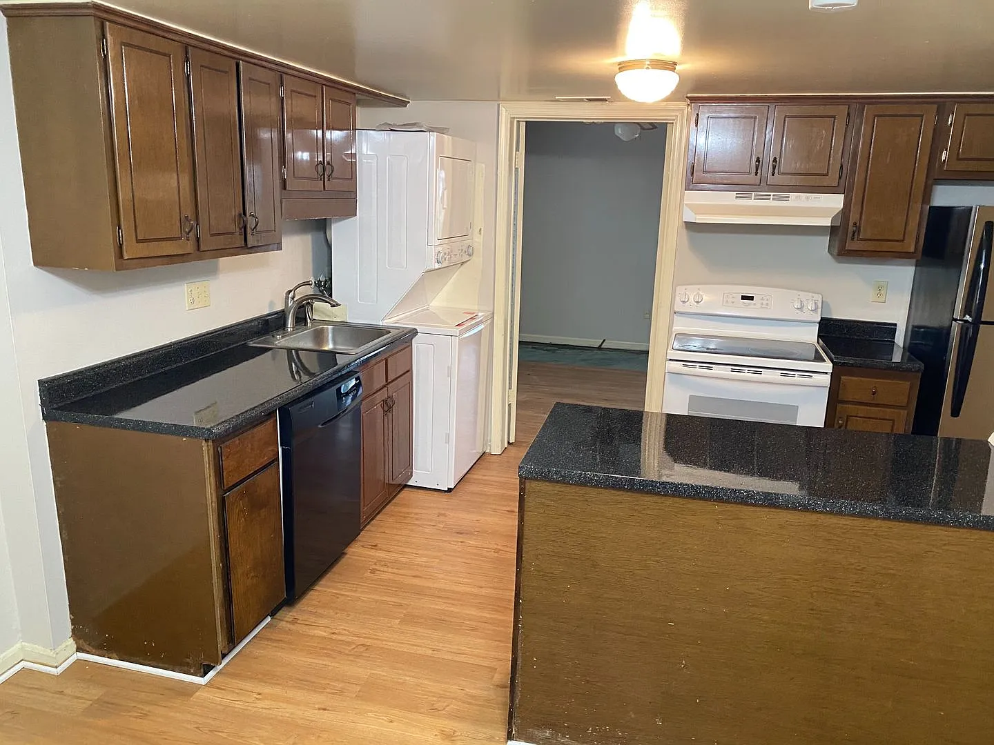 3 Bedroom Condo in Stonewall Manor- North West Henrico — Photo 2
