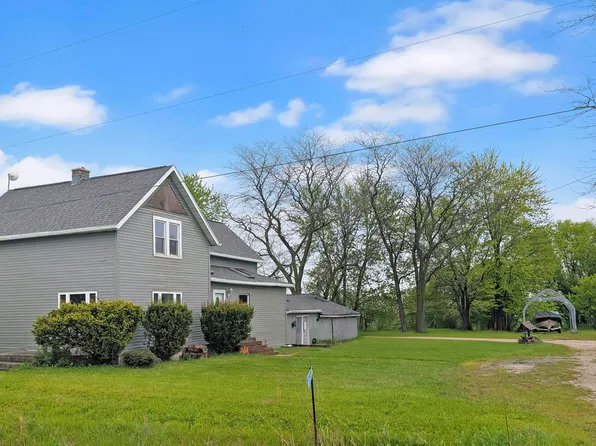N5848 Highway 57, Hilbert, WI 54129