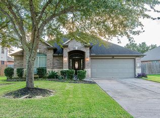 4108 S Meridian Greens Dr, Dickinson, TX 77539
