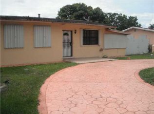 520 N Perviz Ave, Opa Locka, FL 33054