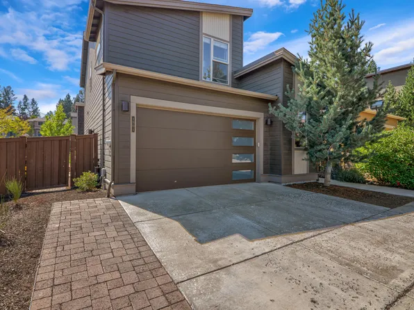 1801 NW Element Pl, Bend, OR 97703