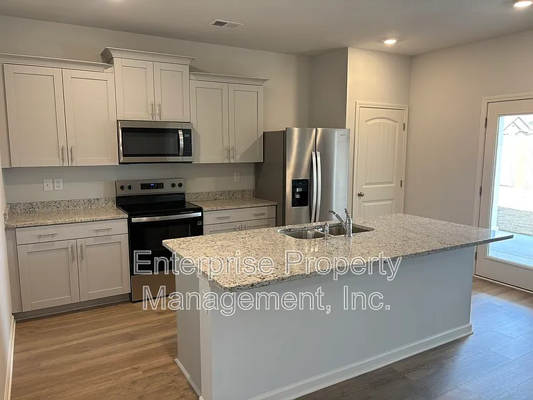 265 Kipling Dr — Photo 12