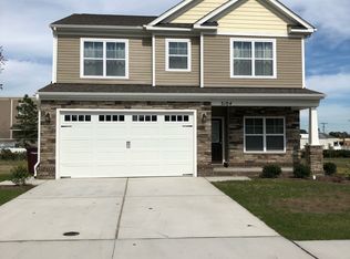 3104 Firefly Ct, Chesapeake, VA 23321