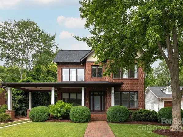 1833 The Plz, Charlotte, NC 28205