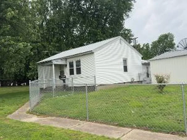 (undisclosed Address), Herrin, IL 62948