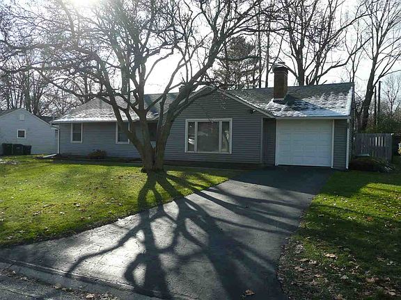2nd image of 2803 Southridge Dr