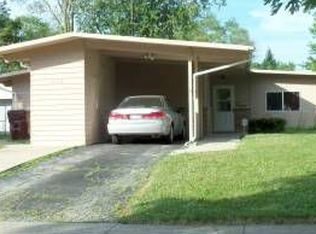 1115 Schilling Ave, Chicago Heights, IL 60411