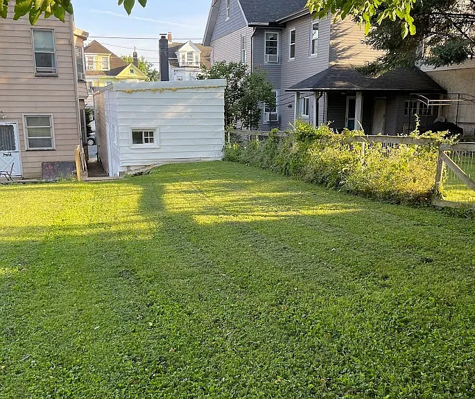 809 Spring Garden St — Photo 11