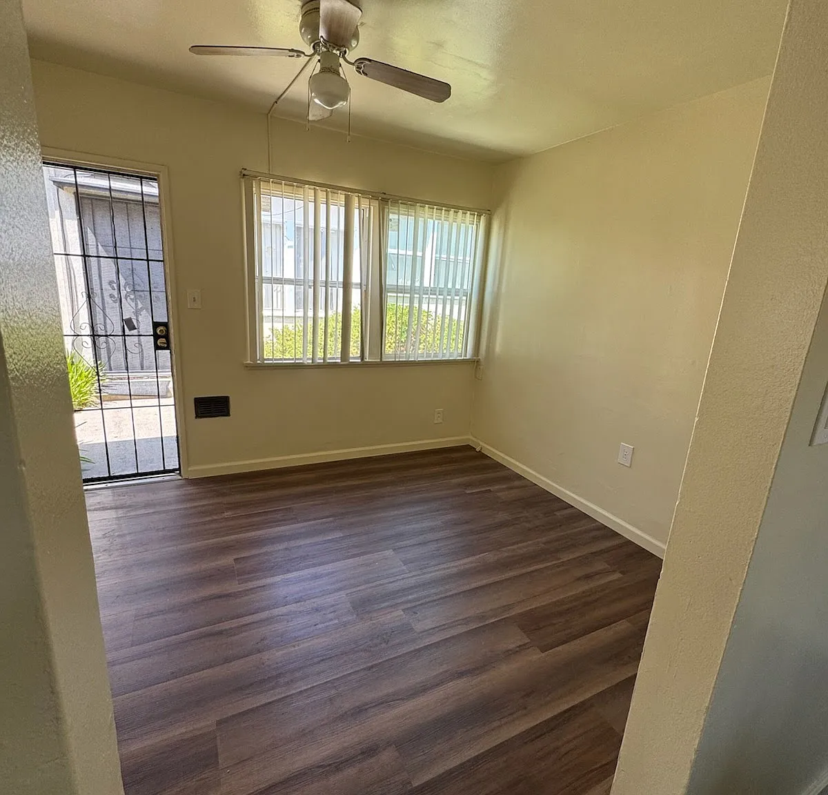 1 bed, 425 sqft, $1,650 — Photo 3