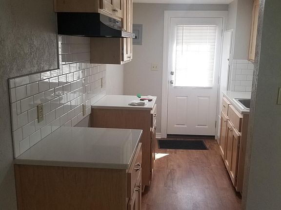4th image of 617 1/2 Lahoma St