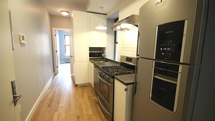 Rented by Nooklyn NYC LLC | media 19