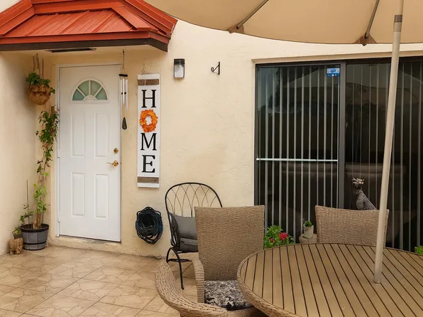 6291 Seven Springs Boulevard C, Greenacres, FL 33463