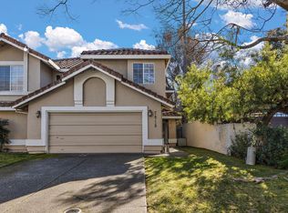 7815 River Village Dr, Sacramento, CA
