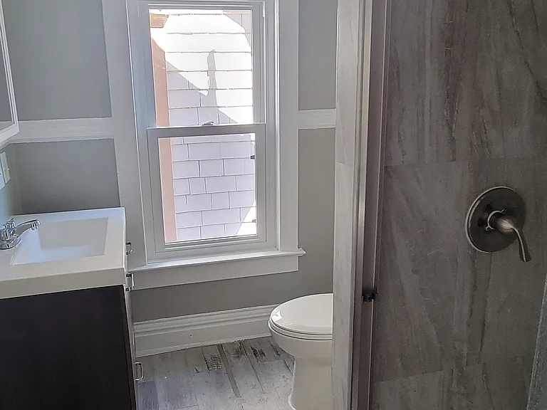 1042 N Clarkson St #2 — Photo 15
