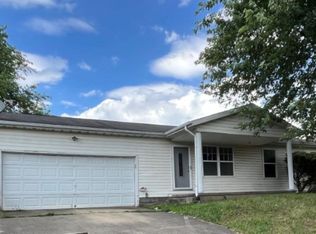 103 Lou St, South Pt, OH 45680
